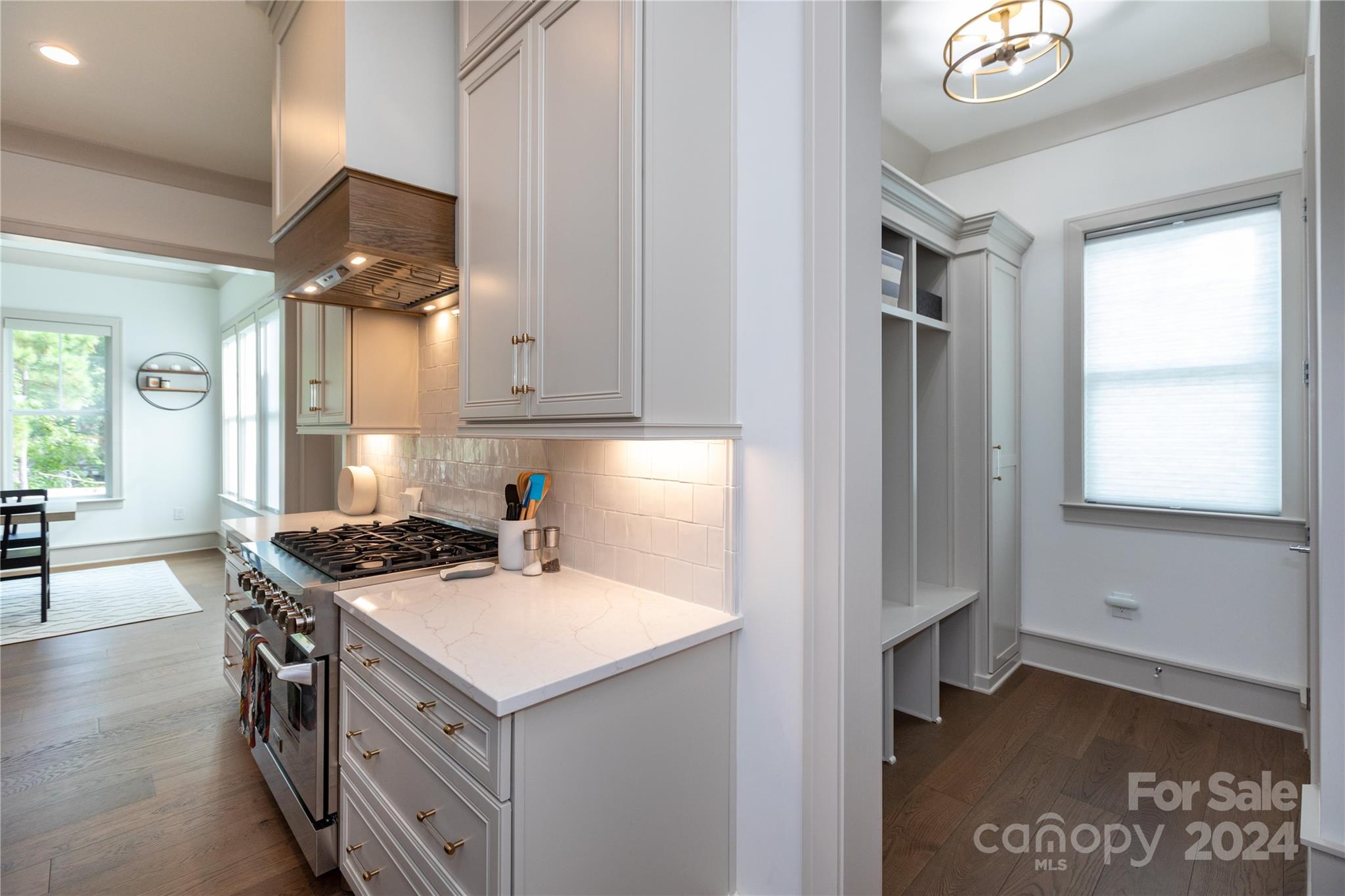 Airlie Woods - Residential