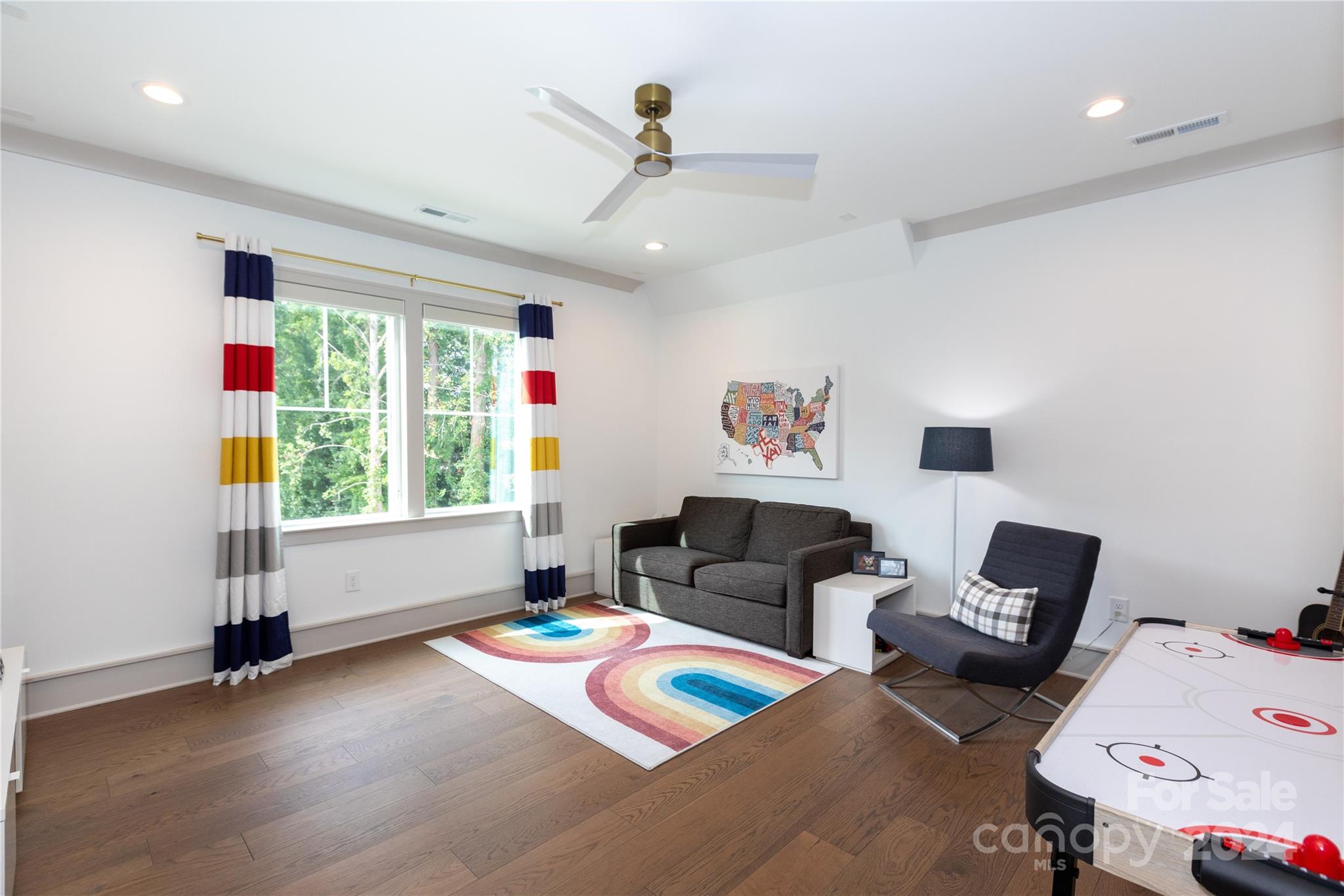 Airlie Woods - Residential