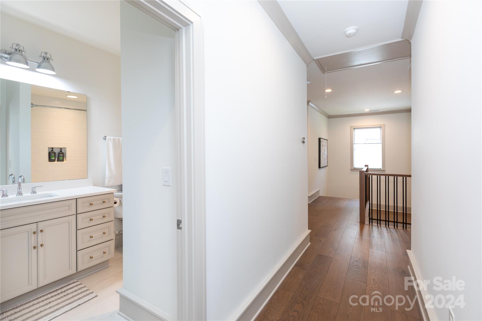 Airlie Woods - Residential