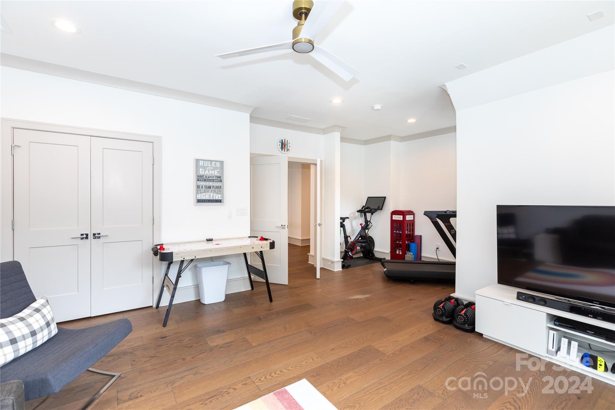 Airlie Woods - Residential