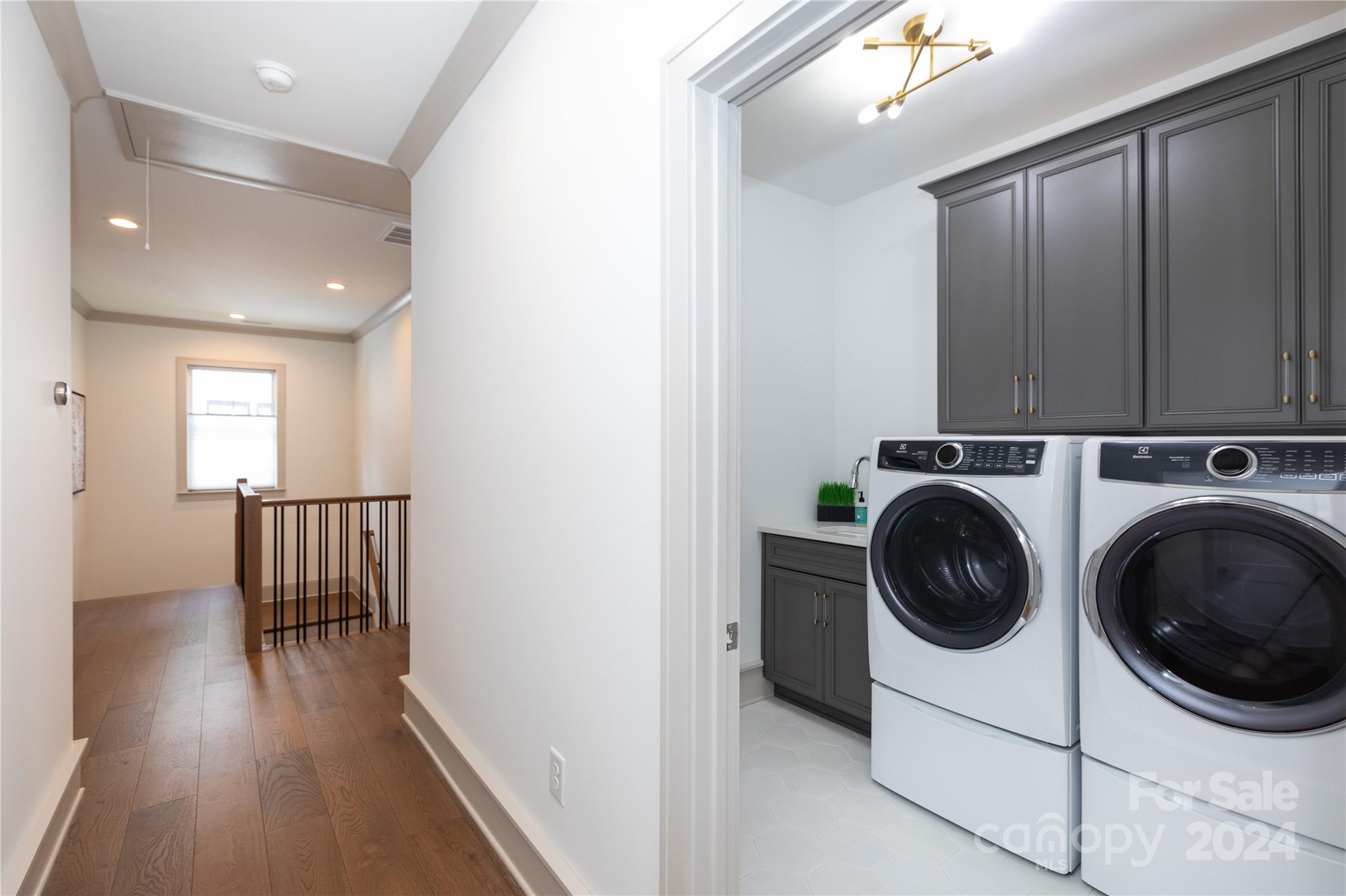 Airlie Woods - Residential