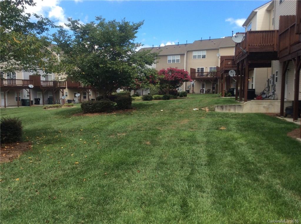 Moss Creek Village - Residential