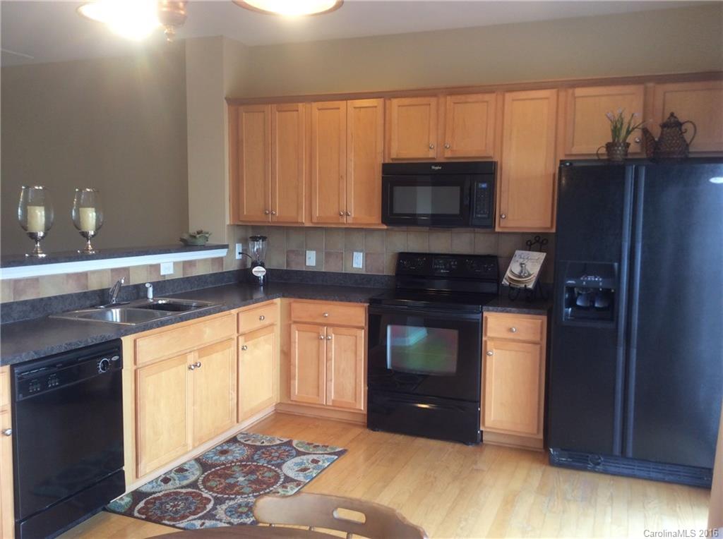 Moss Creek Village - Residential