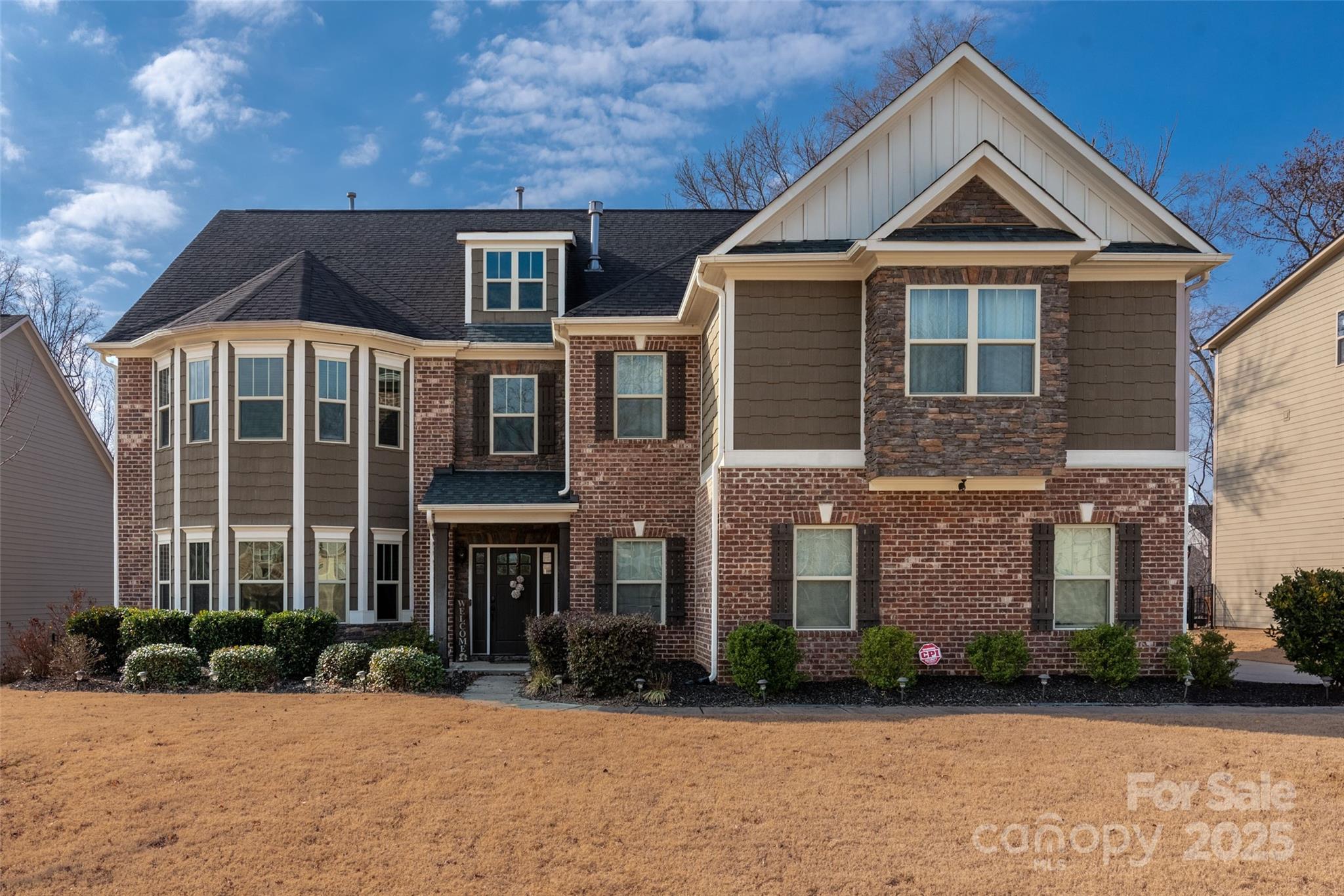 Huntersville, North Carolina 28078, United States, 6 Bedrooms Bedrooms, ,6 BathroomsBathrooms,Residential,Under Contract,3753