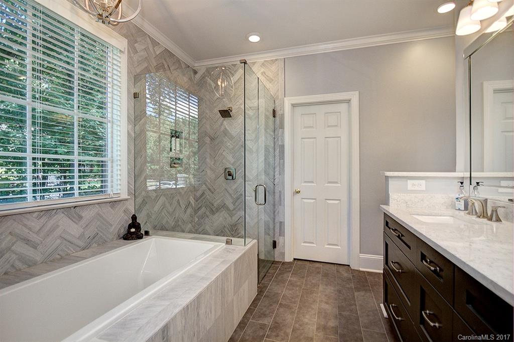 Lake Club - Residential