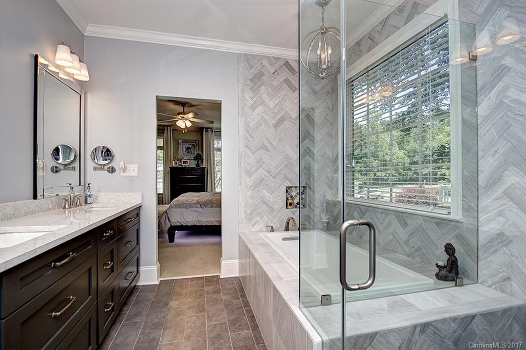 Lake Club - Residential