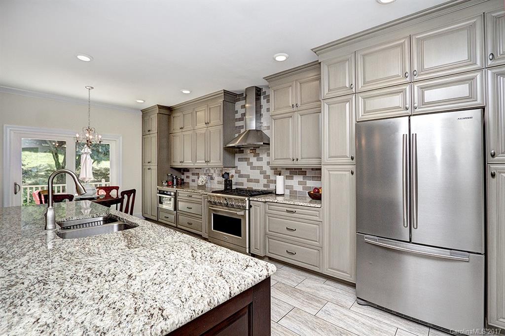 Lake Club - Residential