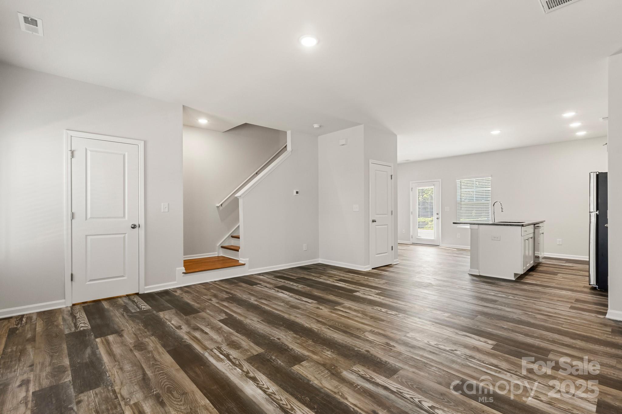 Dogwood - Residential Income