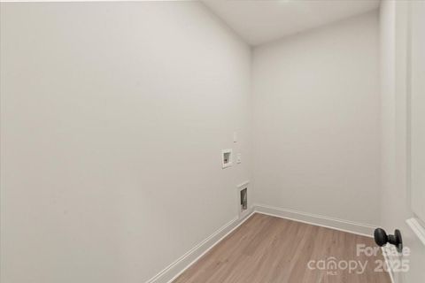 listing image 41