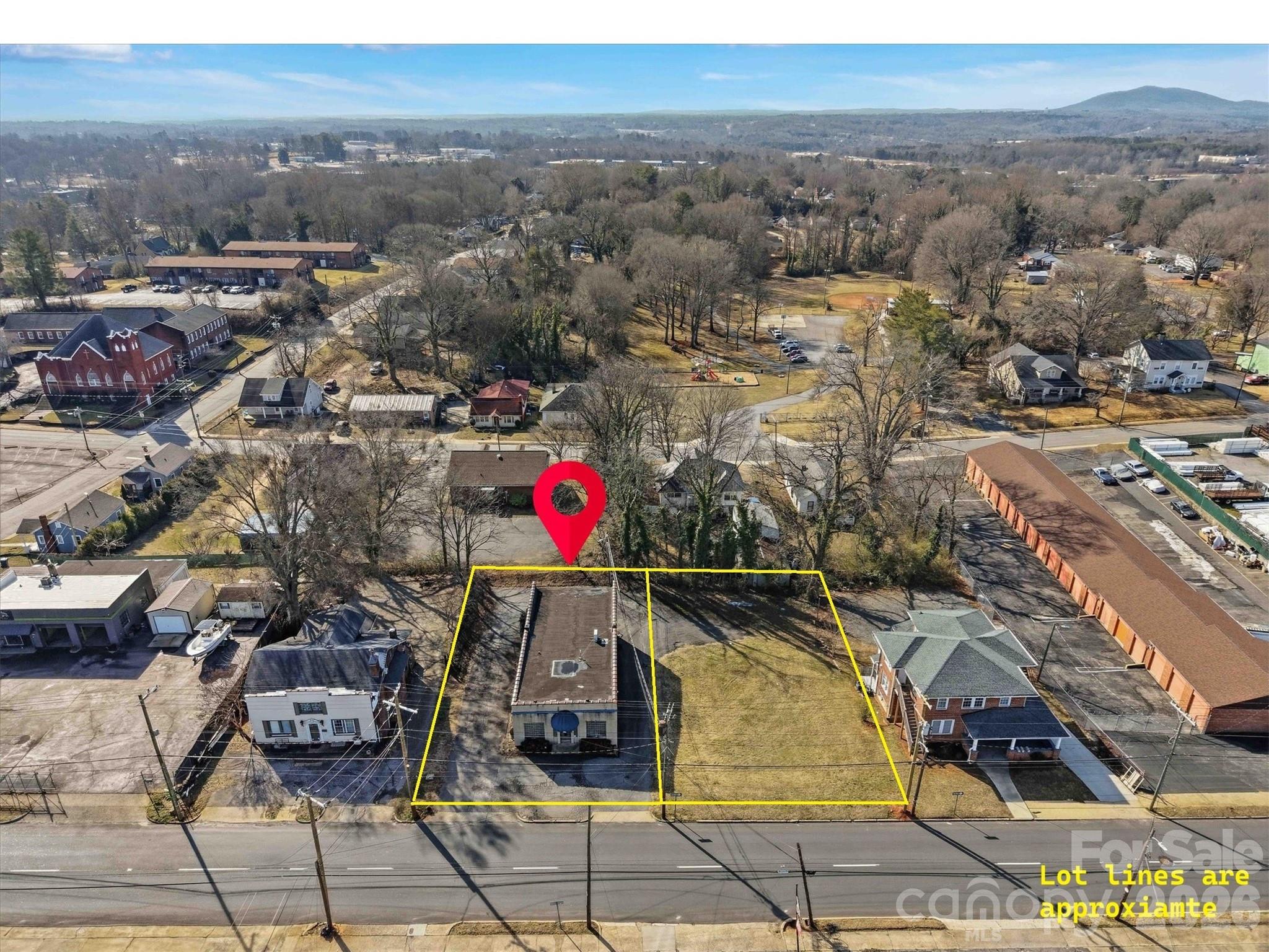 729 1st Avenue SW, Hickory, NC, 28602