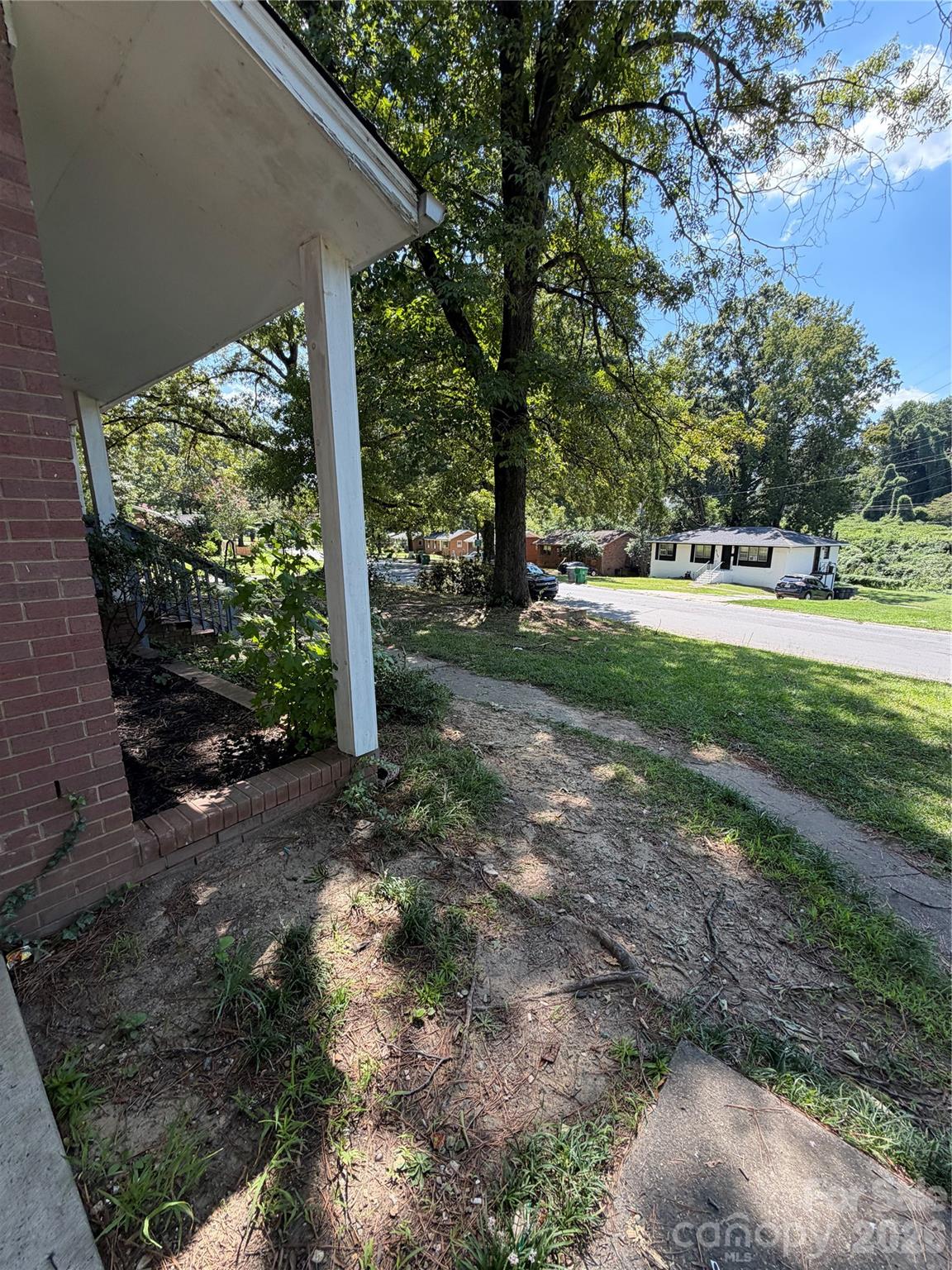 4731 Hidden Valley Road