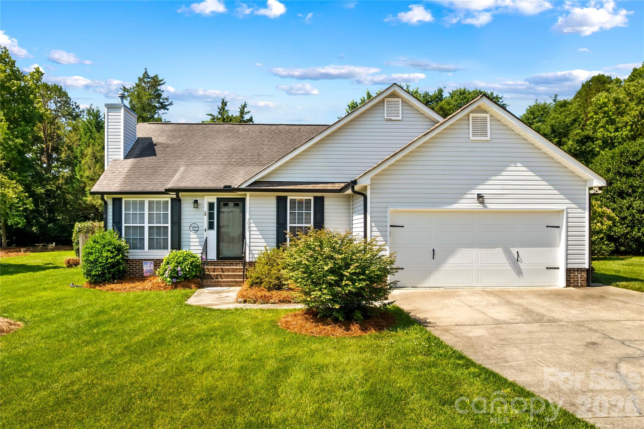 4425 Derbyshire Lane