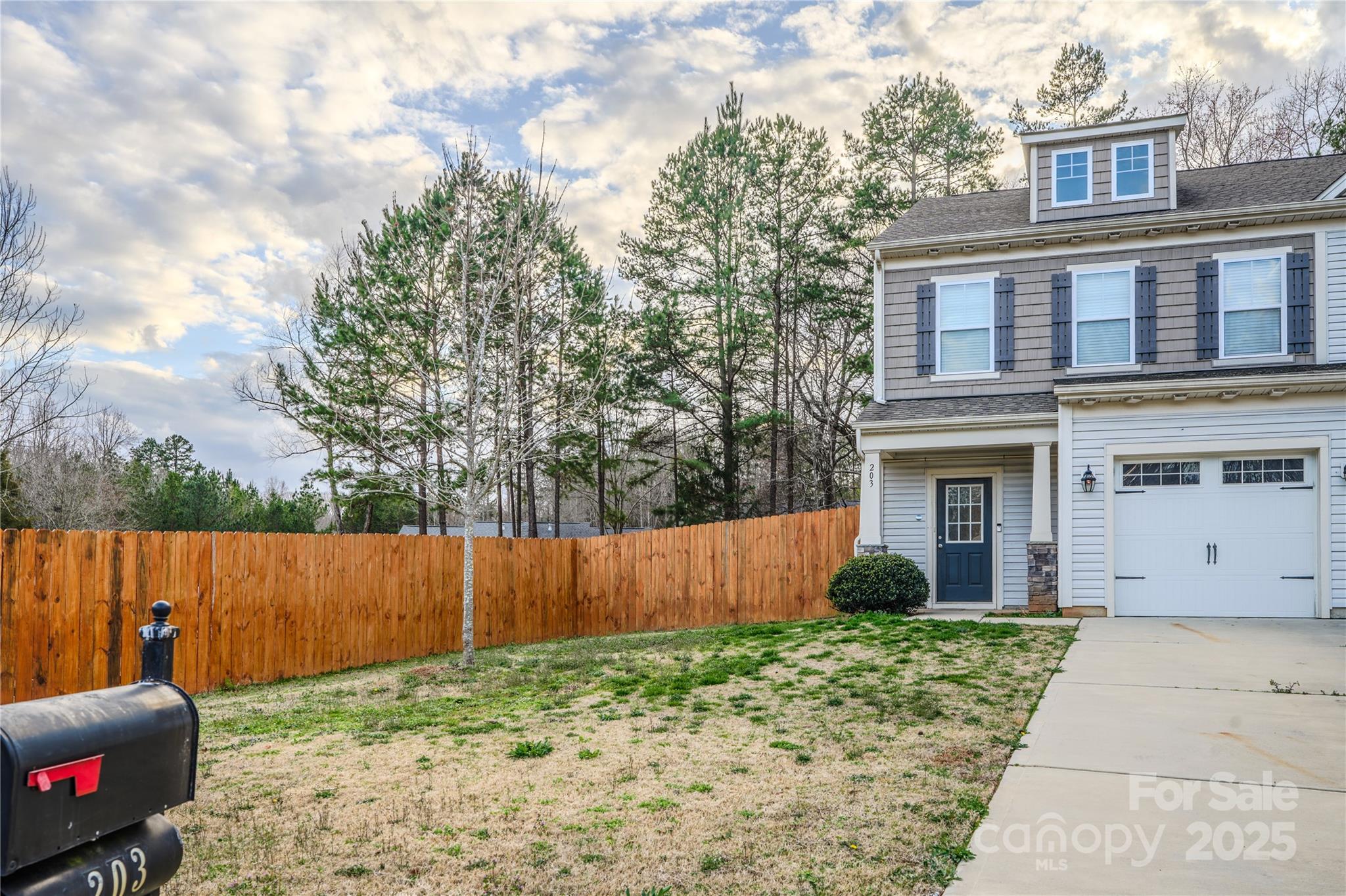 203 makayla Court