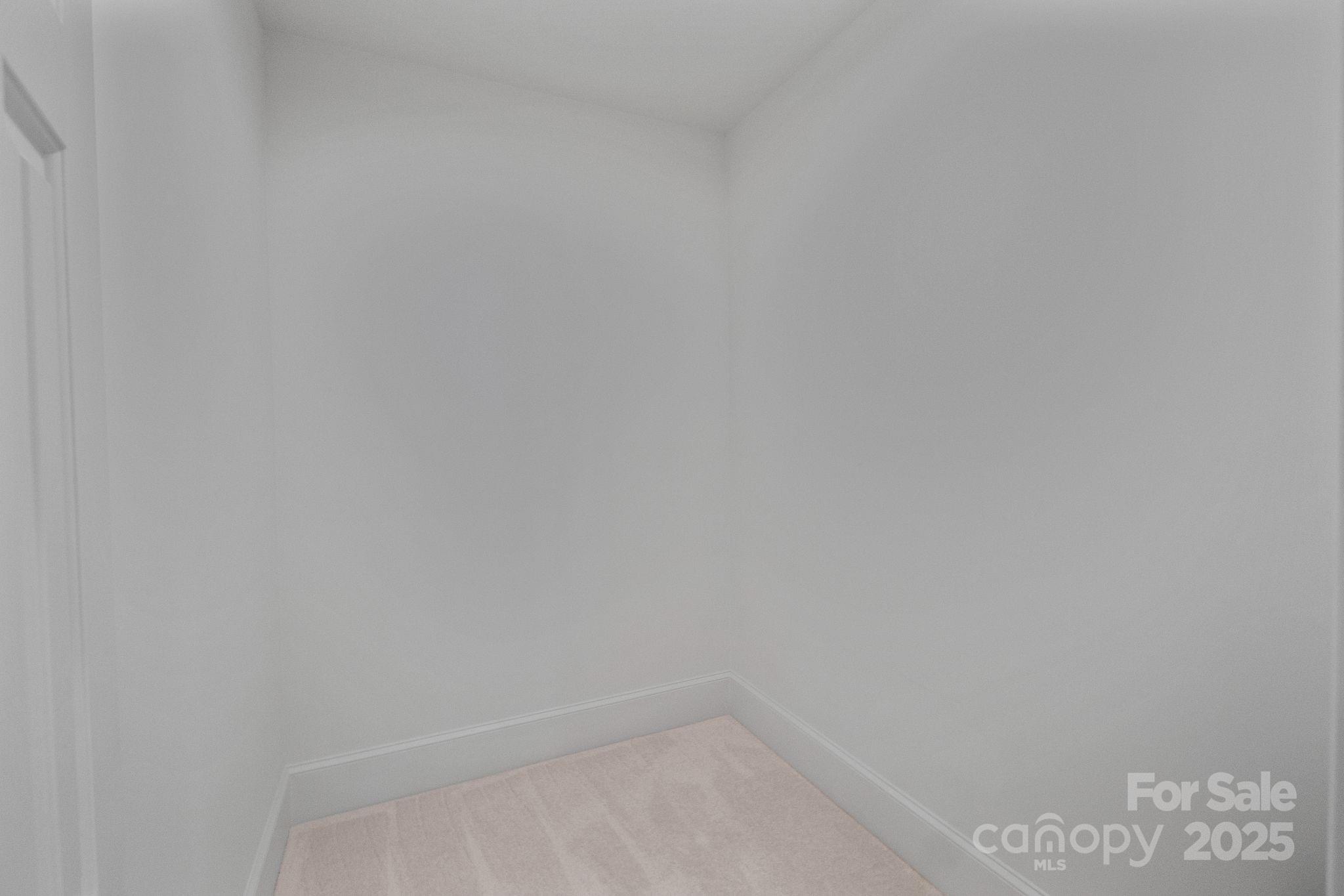 The Peninsula - Residential