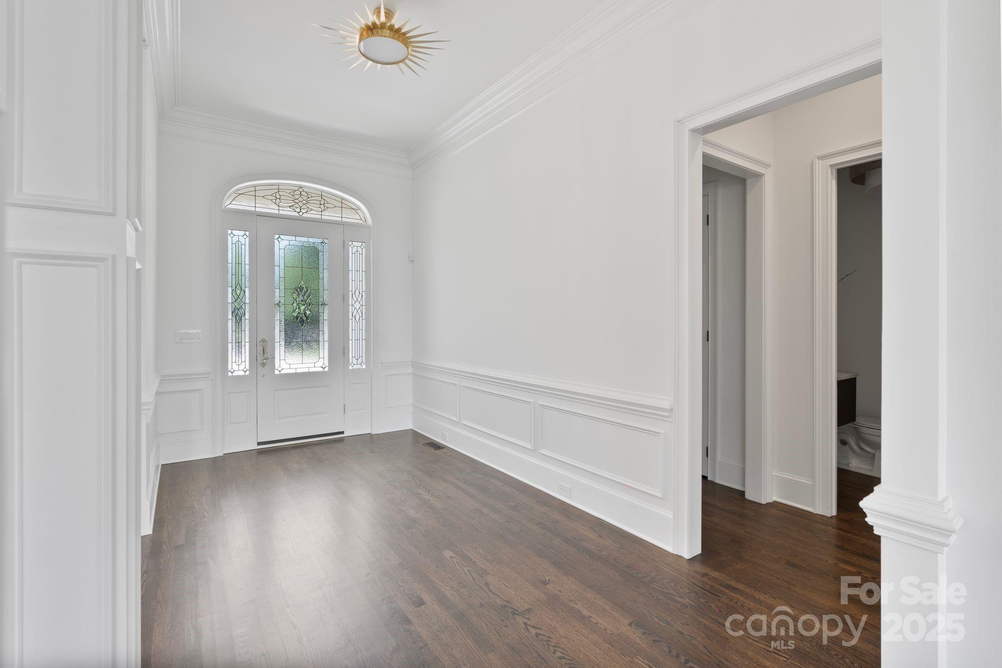 The Peninsula - Residential