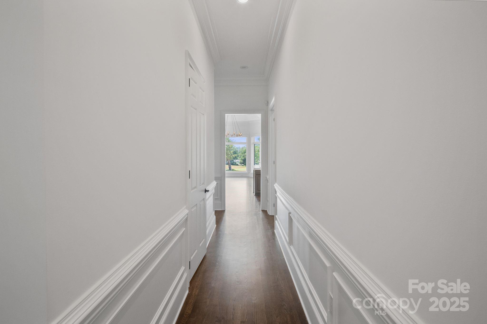 The Peninsula - Residential