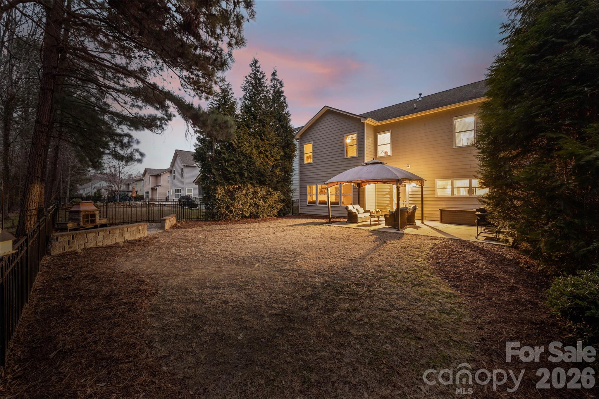 Lake Ridge - Residential