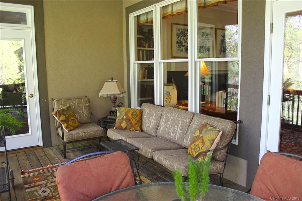 Straus Park - Residential