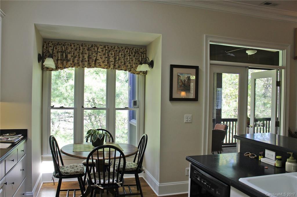 Straus Park - Residential