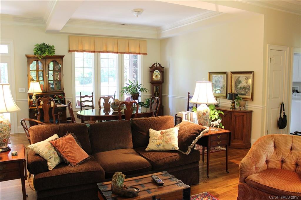 Straus Park - Residential