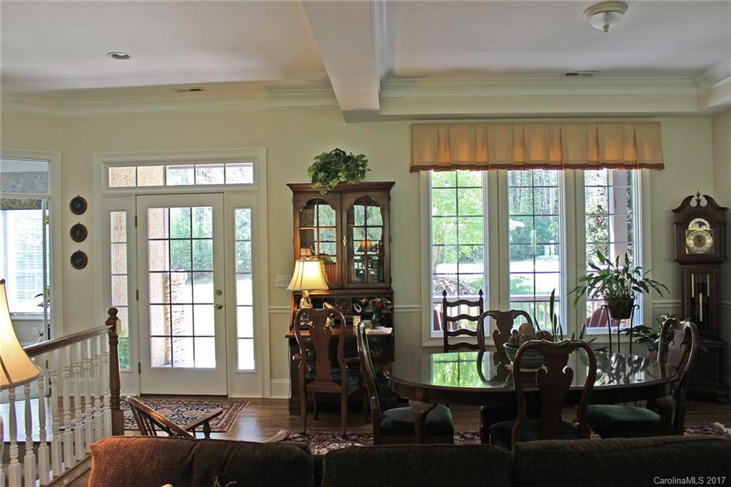 Straus Park - Residential