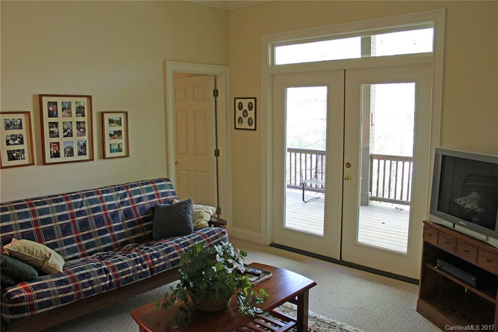 Straus Park - Residential