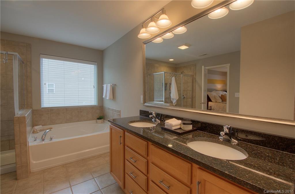 Oaks At Clover - Residential