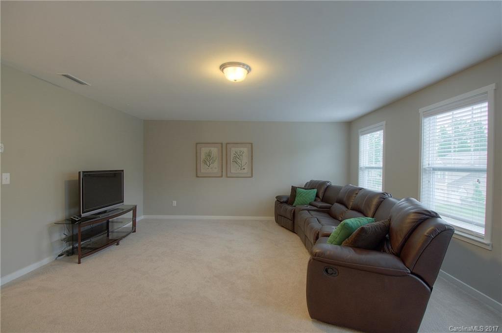 Oaks At Clover - Residential