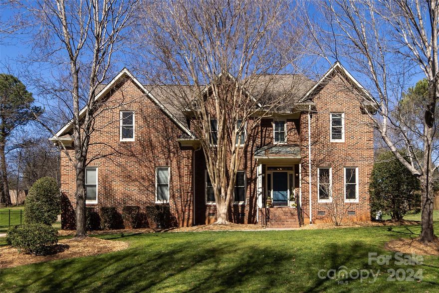 Gorgeous Hembstead Home with amazing living indoor and out doors. A stunning custom top of the line renovated chef's kitchen - Custom cabinetry with all the bells and whistles,. Monogram Built in refrigerator, 6 burner gas range/double ovens . Large vent hood. Sleek prep island. Beverage refrigerator.  Luxurious screened custom porch tongue and groove barrel wood ceiling with fireplace for cooler evening,  Trellised terrace for outdoor dining, stone grilling kitchen.  Fantastic Primary Suite w 2 sided walk in closet fully renovated bathroom w large dual shower, gorgeous custom vanity. Plus 4 ample sized bedrooms + spacious bonus room smartly giving family room to spread out. One of the last homes in Hembstead that will sell at this price point. Open flow. High ceilings where it matters. Note: Many of the light fixtures seen in listing photos have be updated since photography. Top rated schools. Wood floors through out.  Laundry room with custom drop zone. This one is a must see.