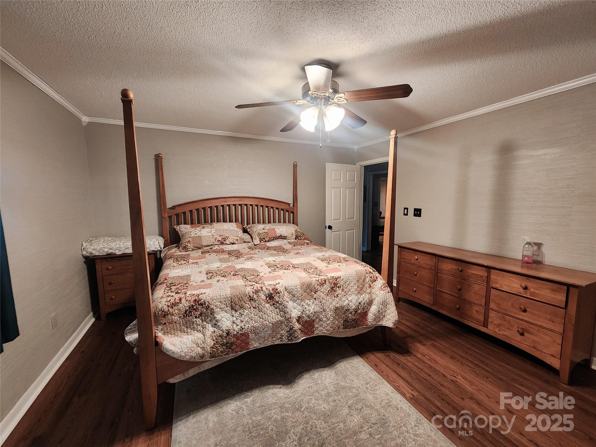 Hampton Village - Residential