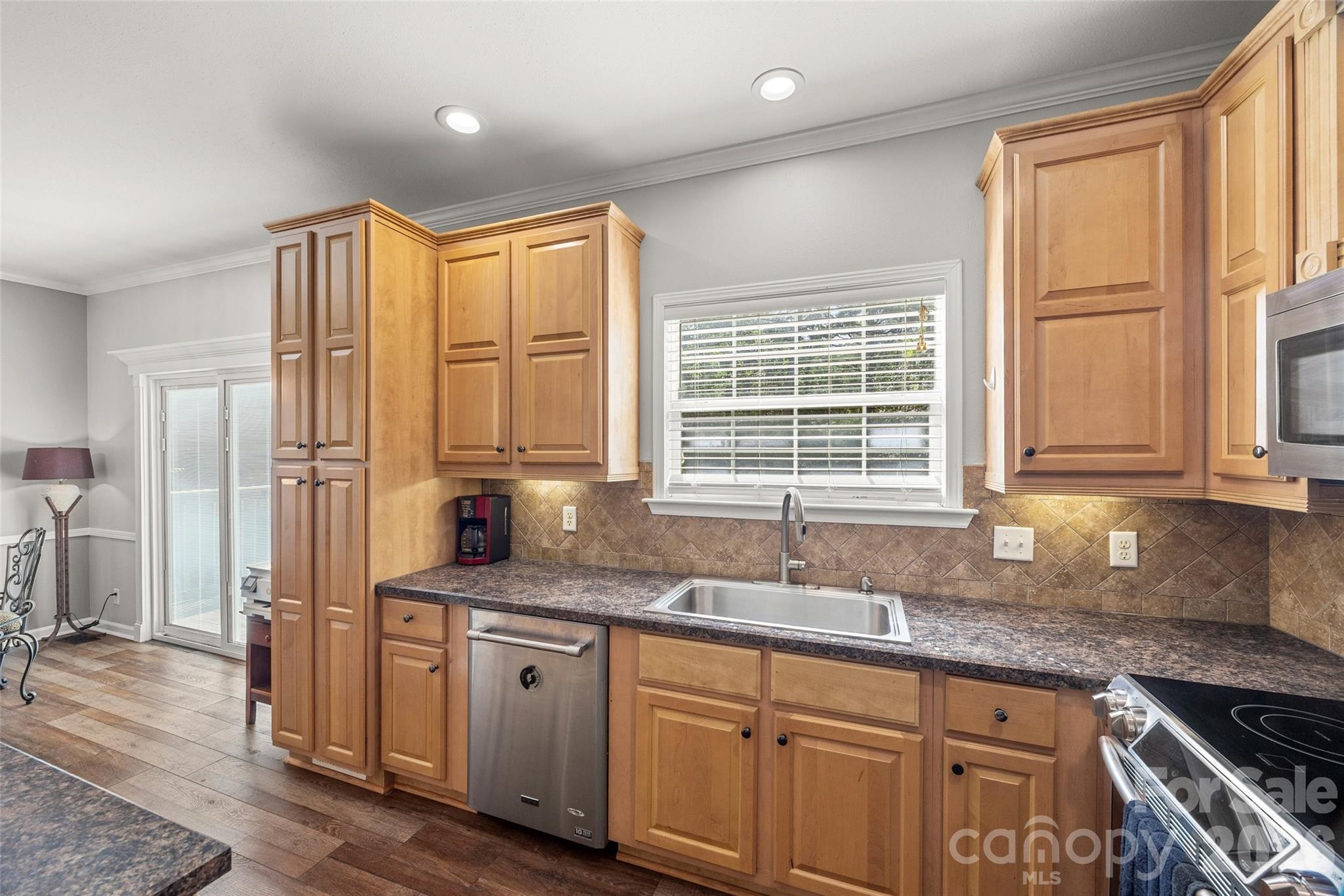 1177 Galway Lane