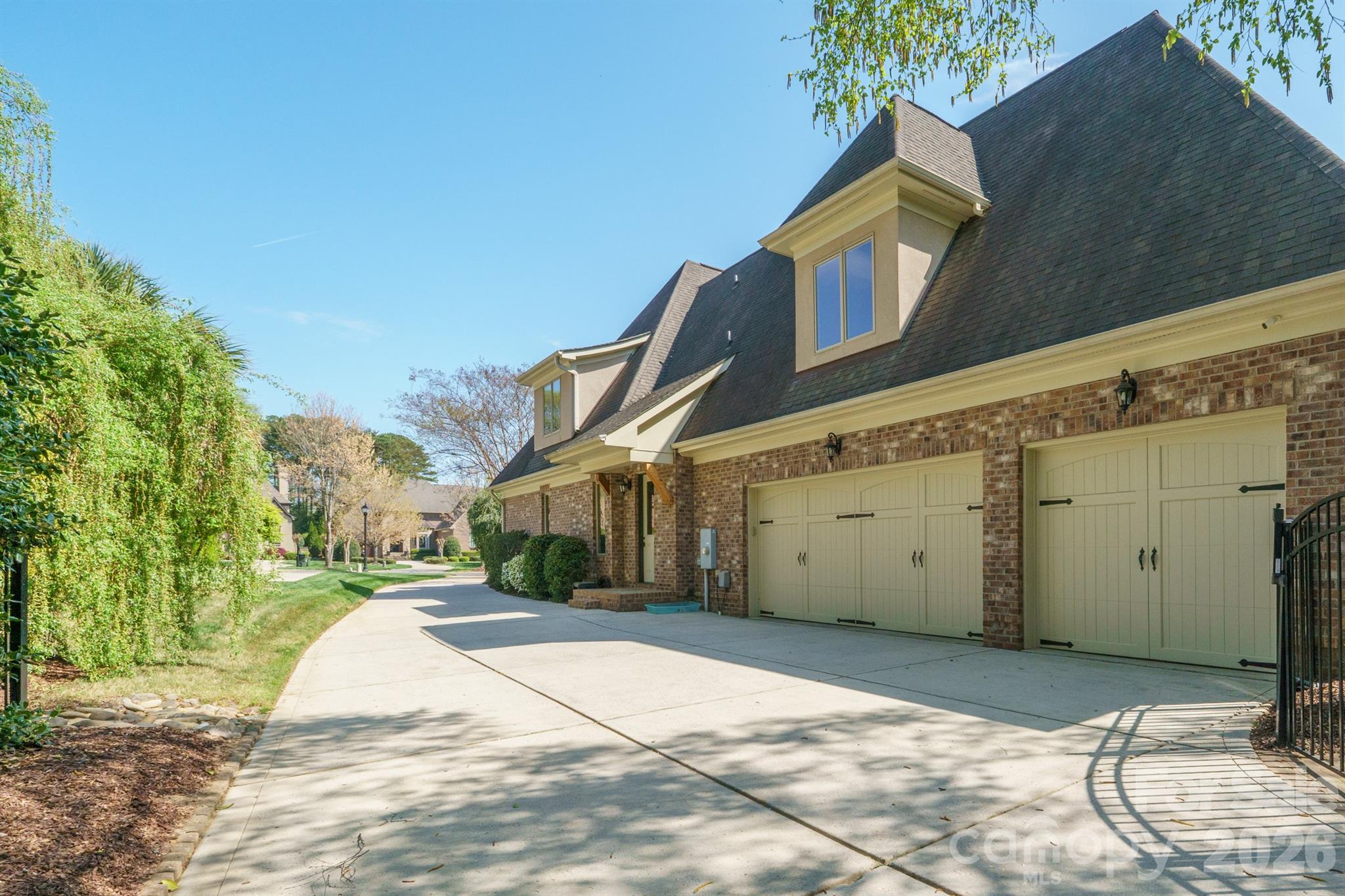 WRIGHTS EMERALD COVE - Residential