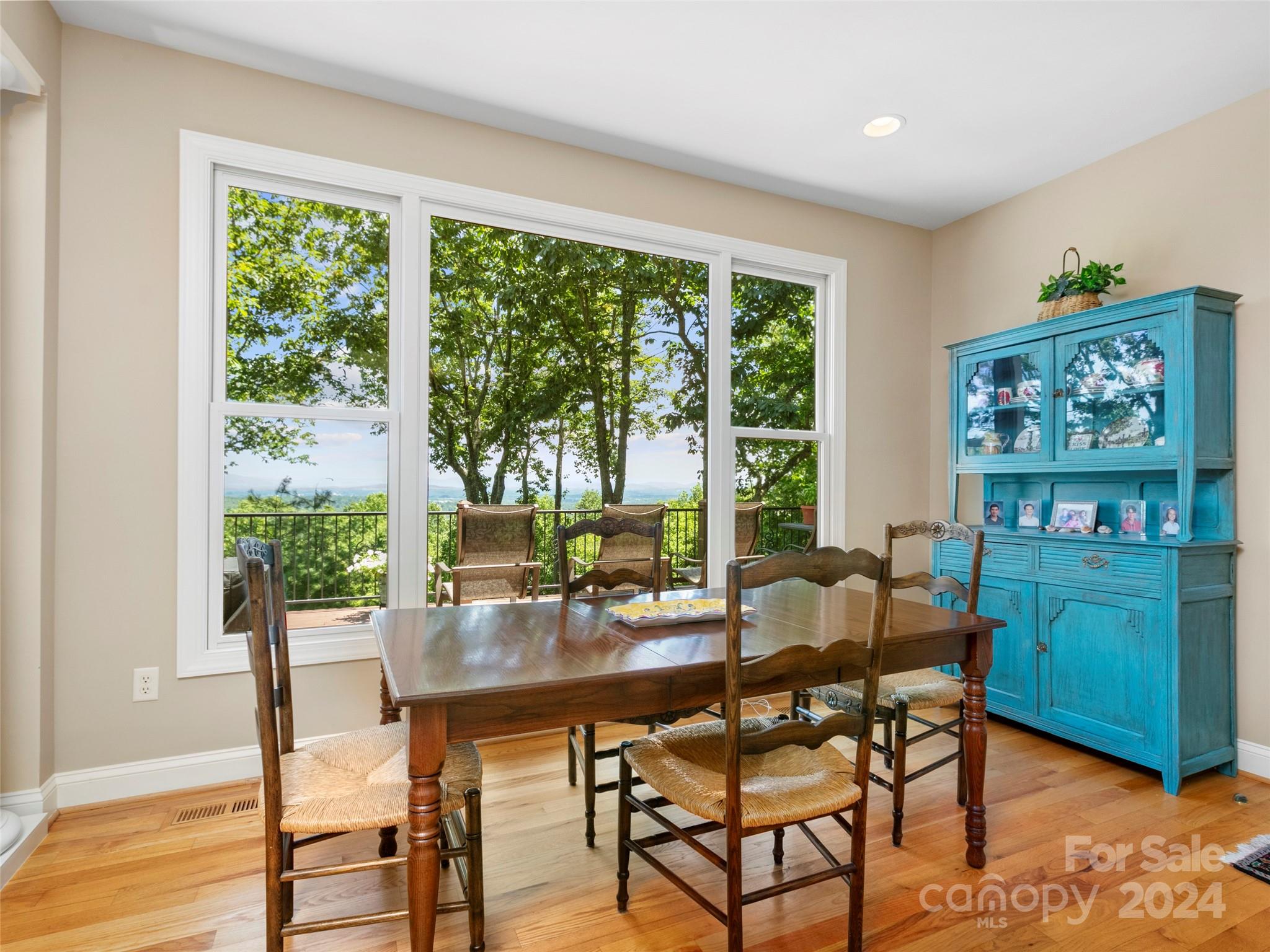 Champion Hills - Residential