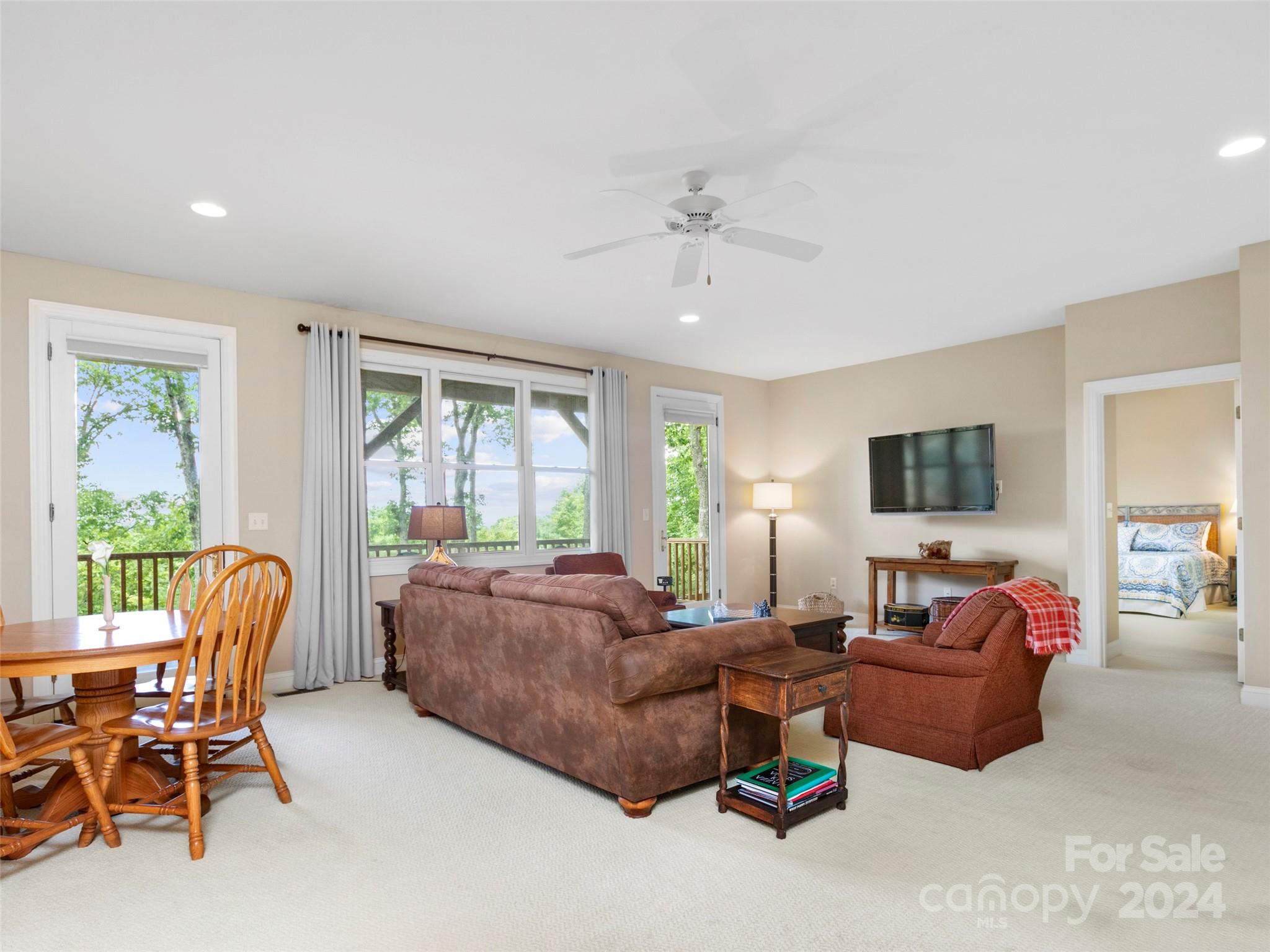 Champion Hills - Residential