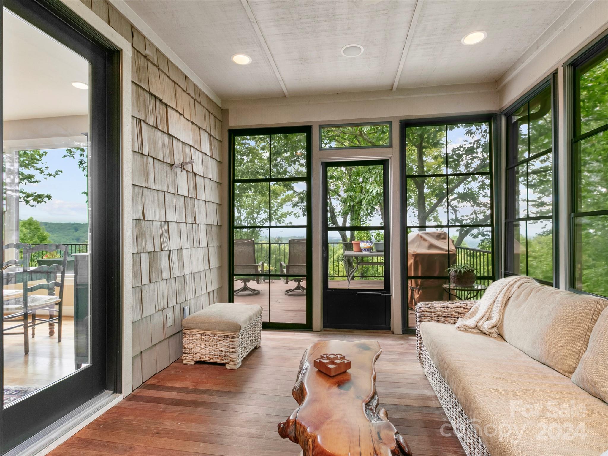 Champion Hills - Residential