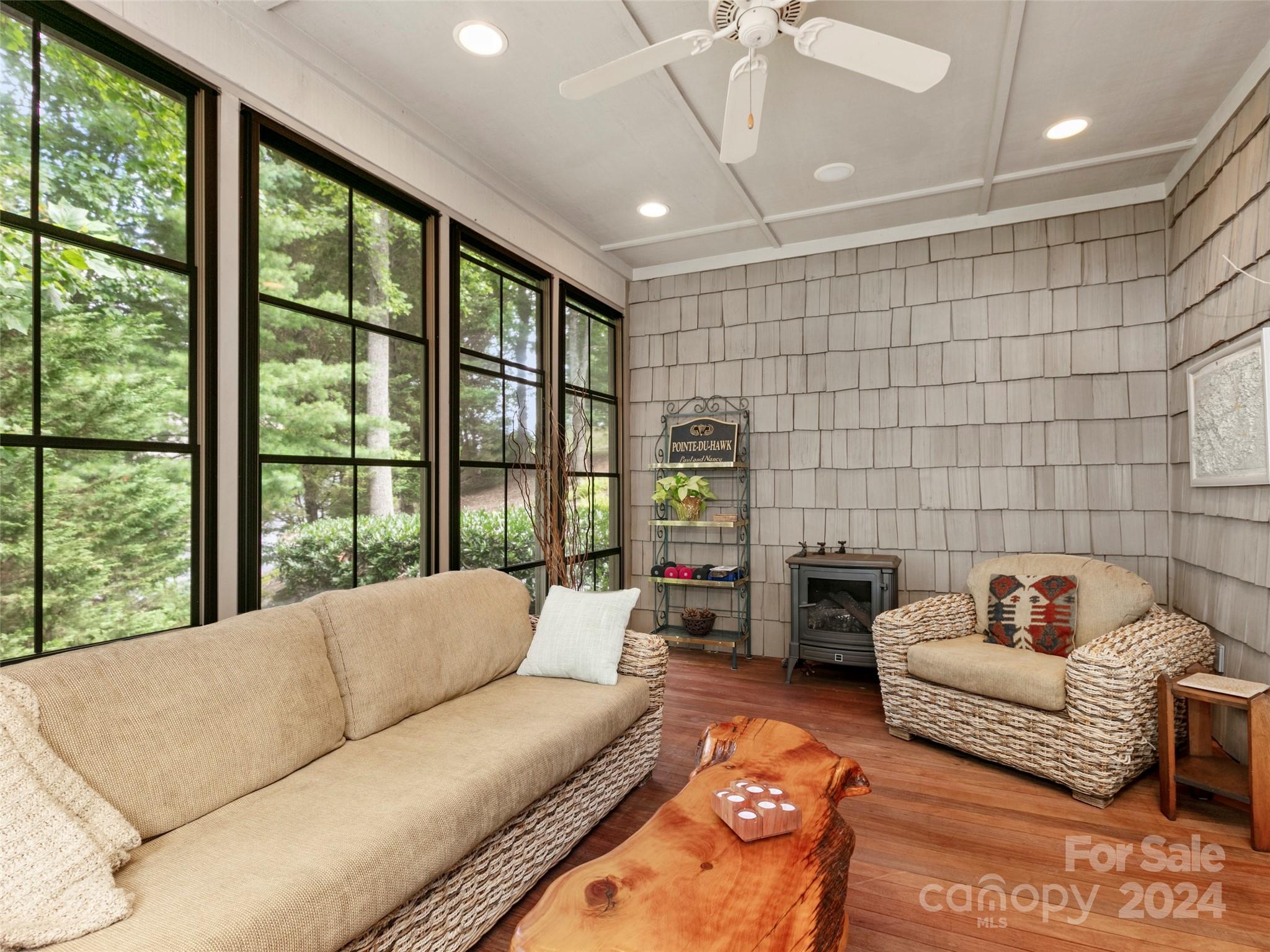 Champion Hills - Residential