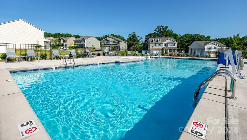 Crossroads - Residential