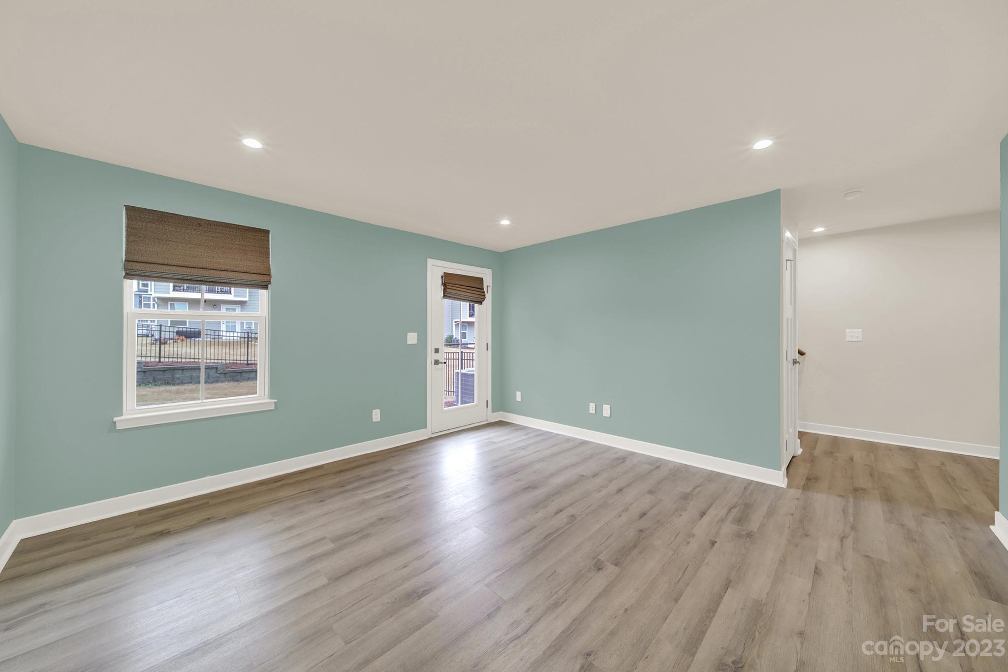 Trinity Townes - Residential