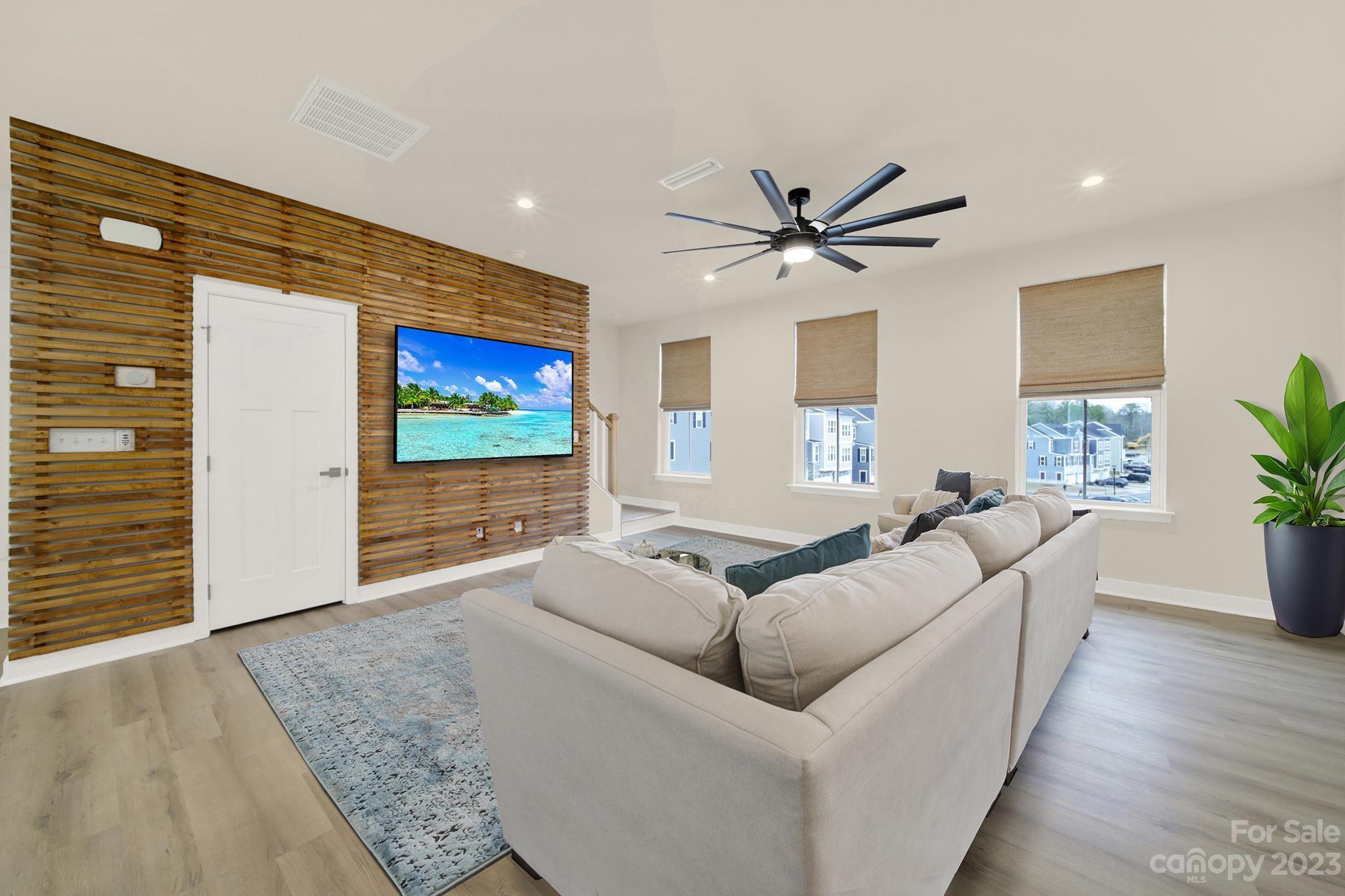 Trinity Townes - Residential