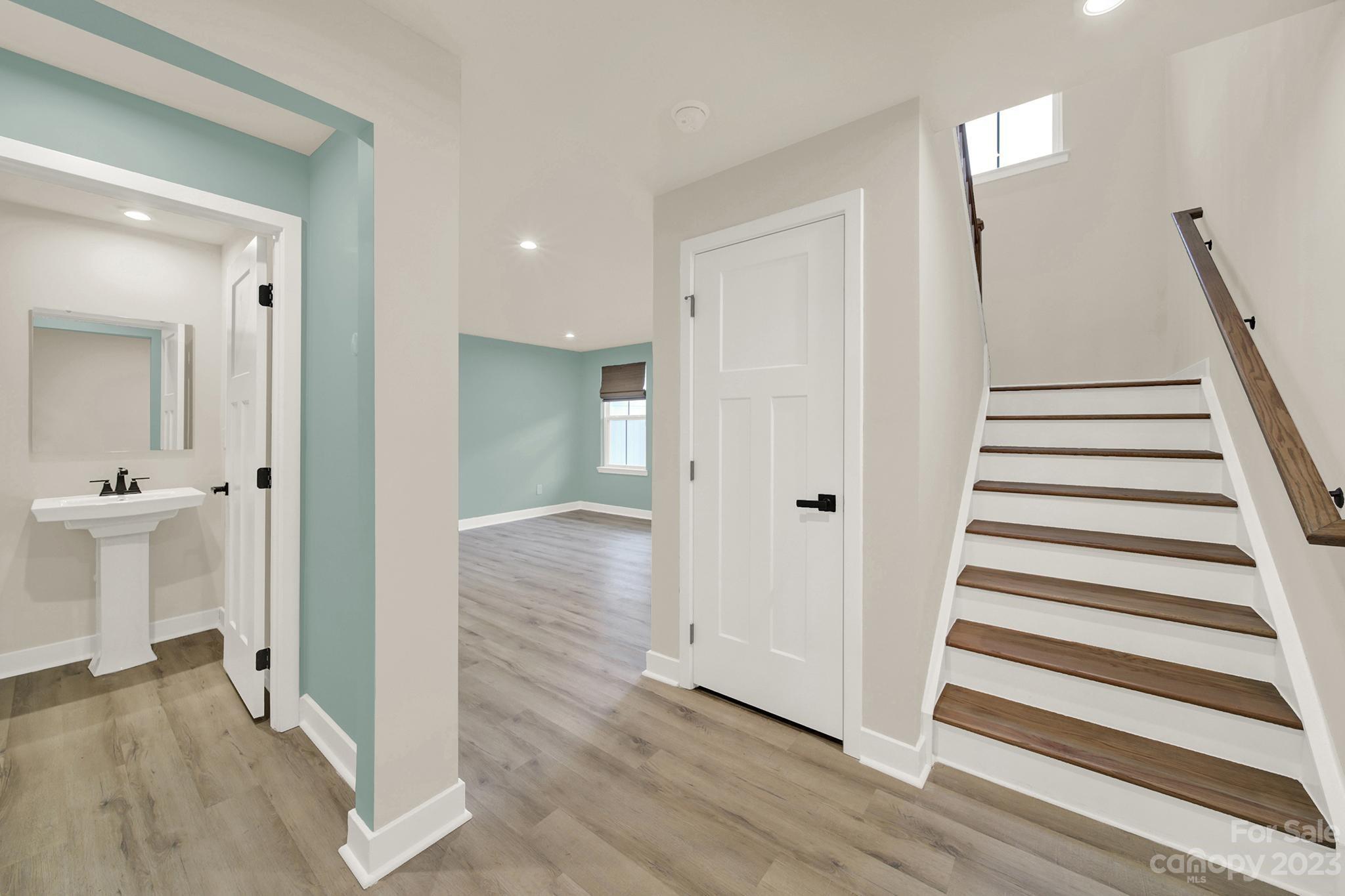 Trinity Townes - Residential