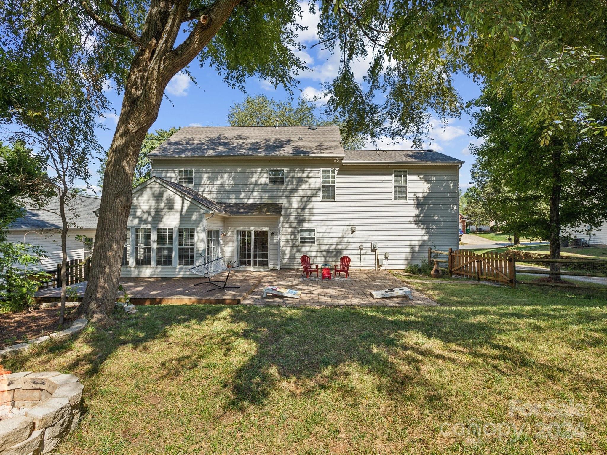 Spring Park - Residential