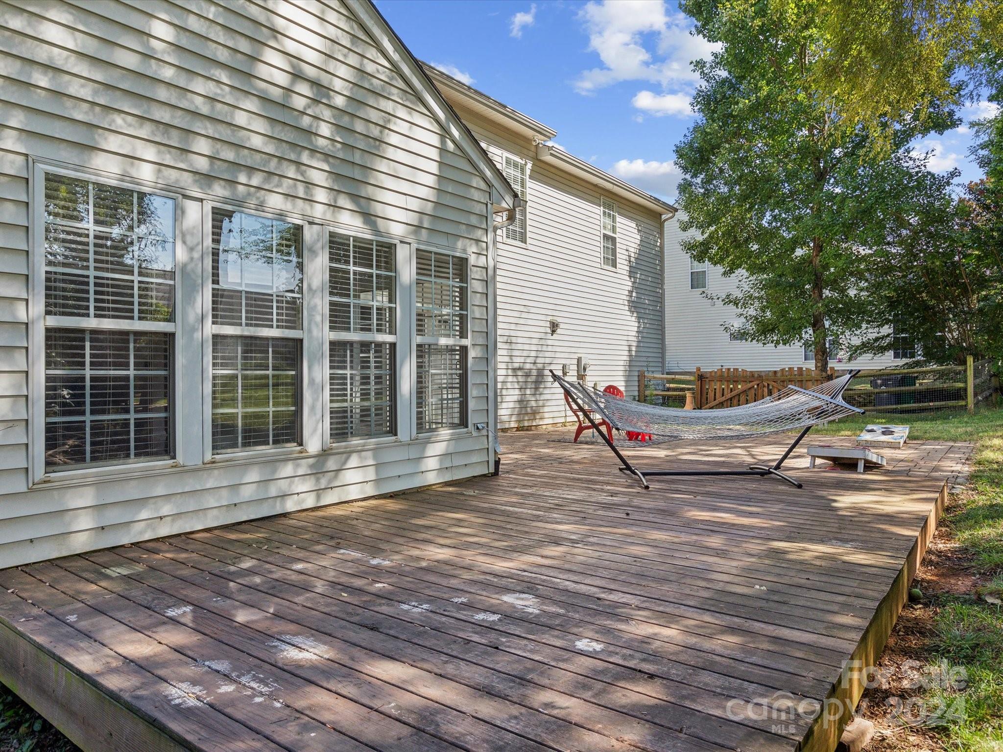 Spring Park - Residential