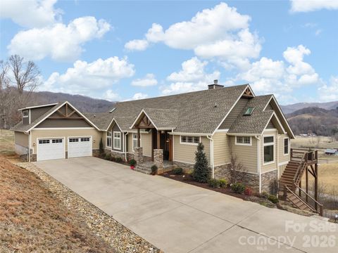 164 Flowing Hills Drive Clyde NC 28721