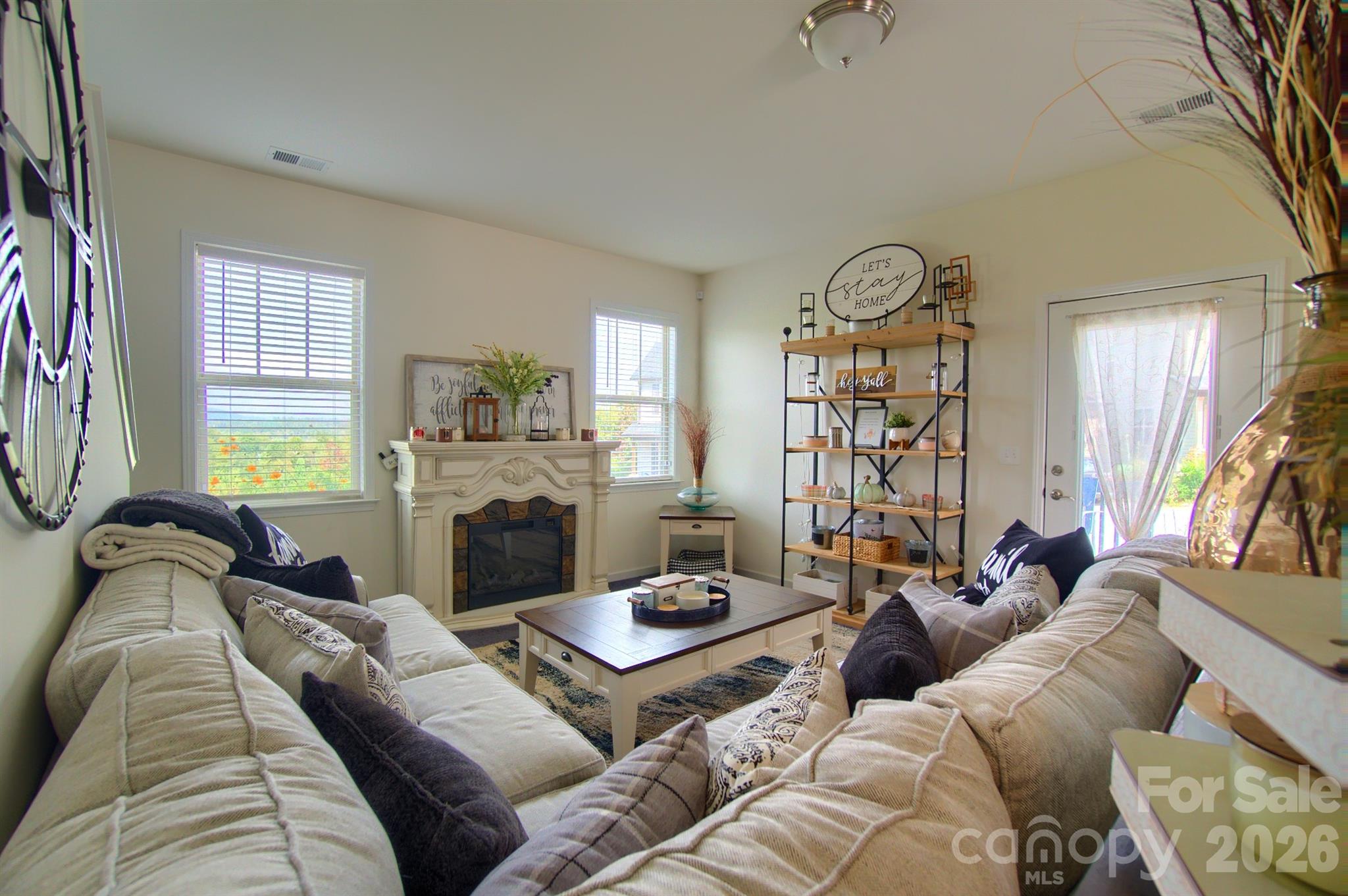 771 Cardwell Lane