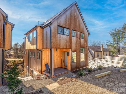 Photo of 171 Houston Place, Asheville, NC 28801 (MLS # 4335456)