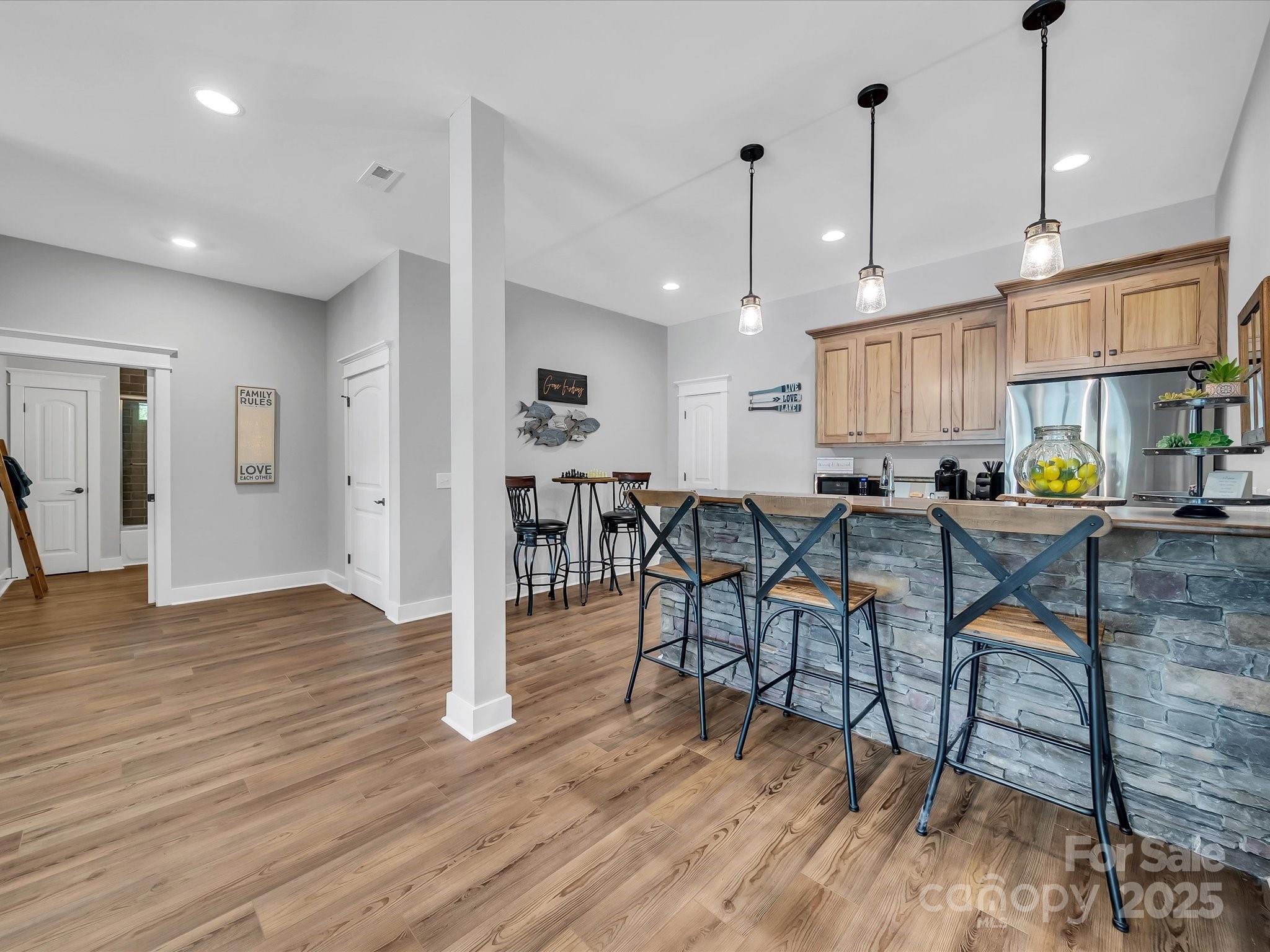 Sunset Pointe - Residential