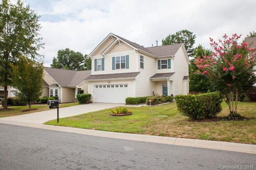 9 foot ceiling adds to open bright plan. Beautiful arches in living room. Kitchen has 42" cabinets, and solid surface countertops. Living room has gas logs. Hardwoods in living, dining and entry. Huge master with cathedral ceiling. 2 walk in closets (one with window). Dual vanities, separate shower & garden tub. Spacious secondary bedrooms with ceiling fans. Laundry has space to work. Enjoy your private level and fenced back yard. Walk to pool. Need help w/ closing cost? Seller is offering $1.5K