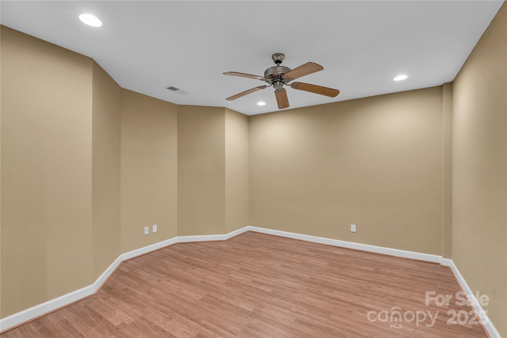 The Cliffs at Glassy - Residential