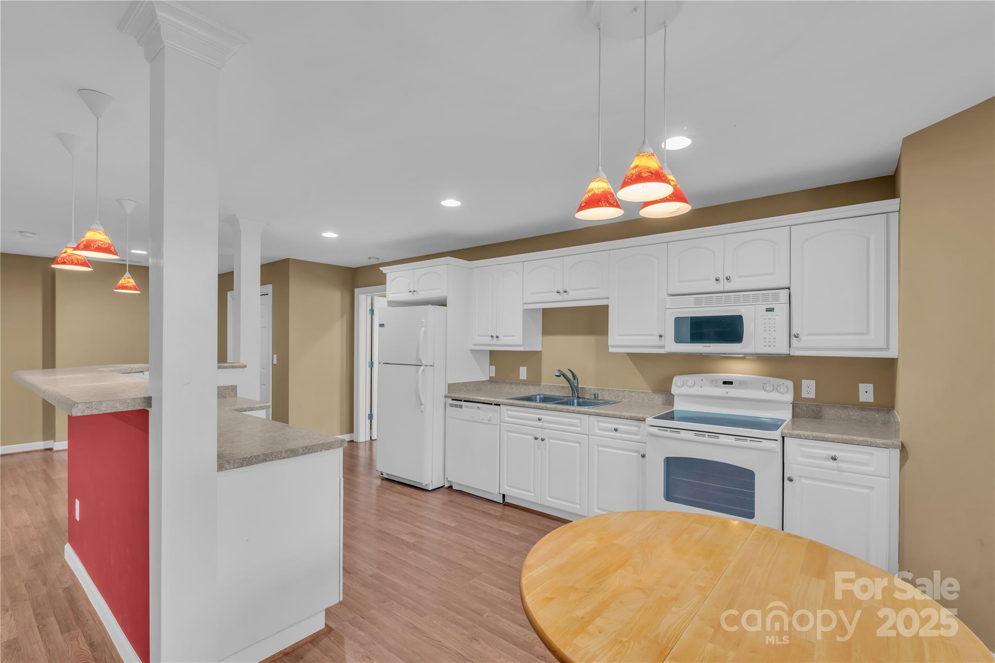 The Cliffs at Glassy - Residential