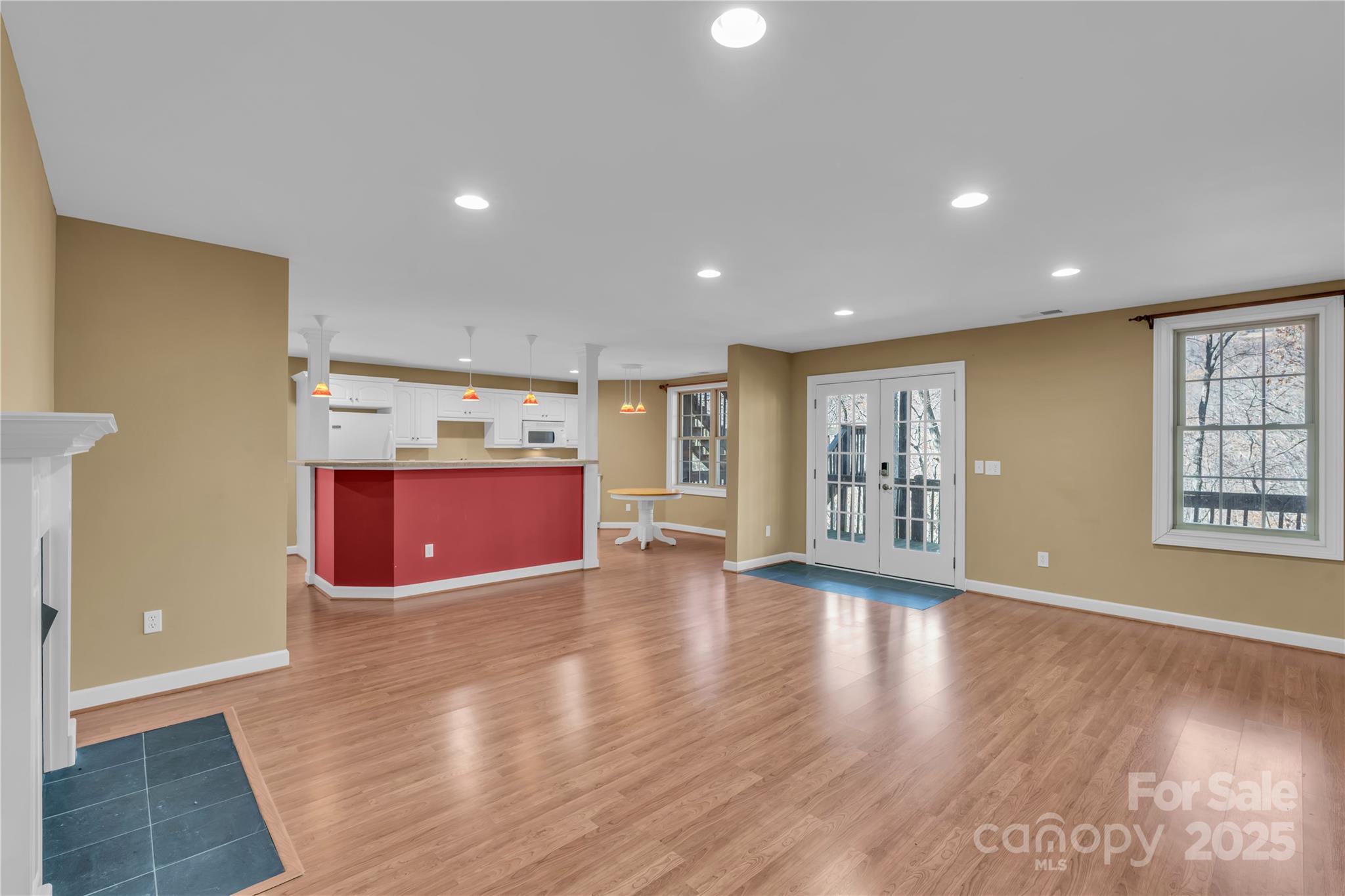 The Cliffs at Glassy - Residential